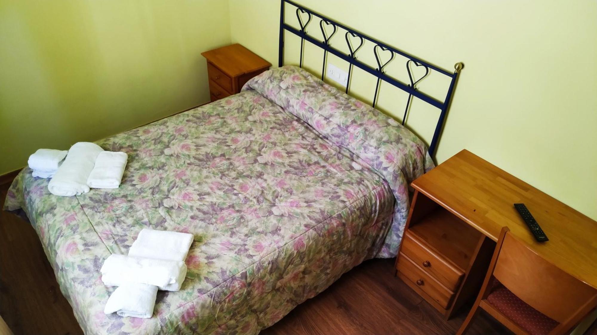 Hotel Rural Casa Ramiro Cedrillas Room photo